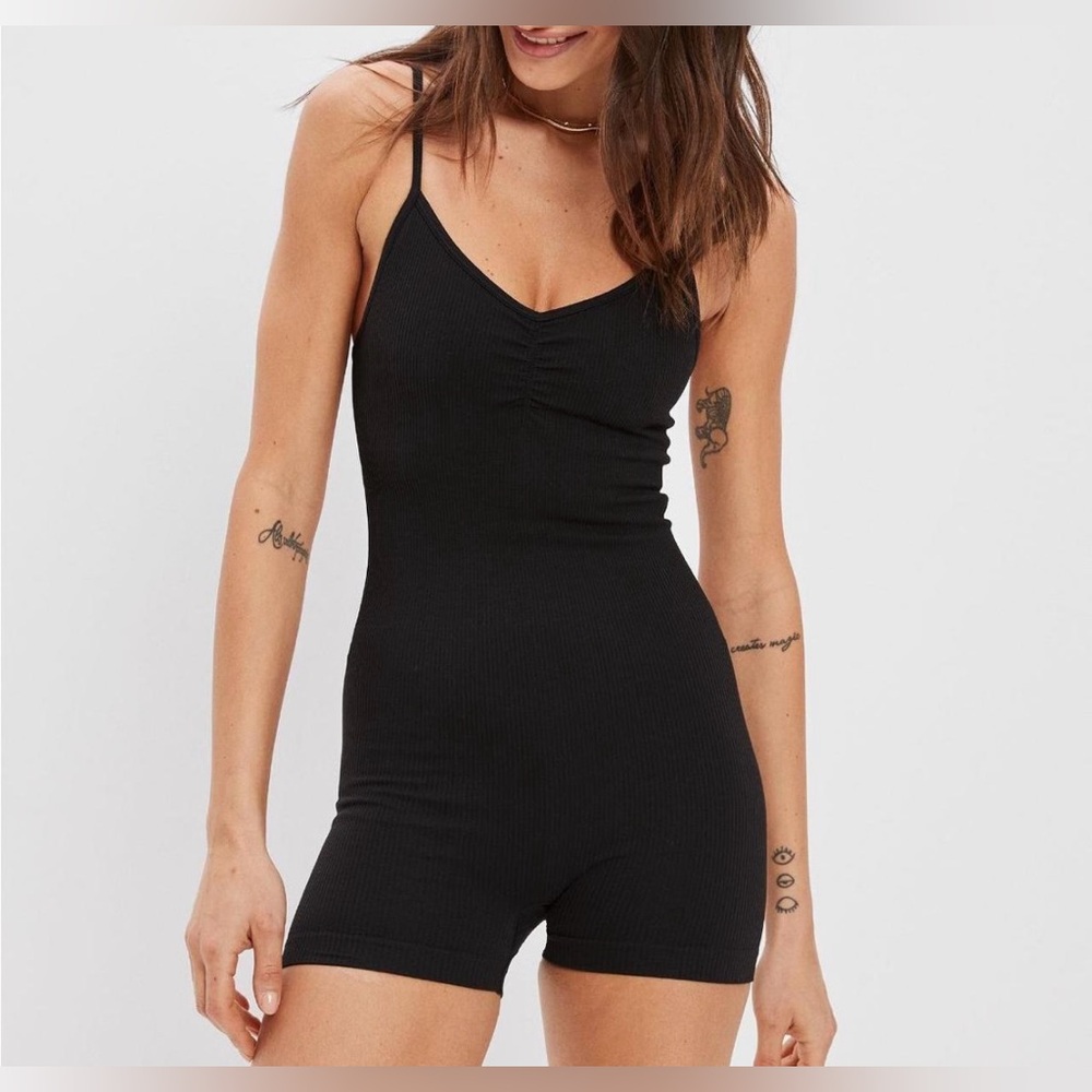 NWOT American Eagle Outfitters Seamless Ribbed Romper